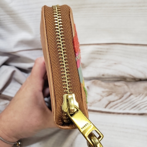 Fossil Boho Fall Leaves Camel Brown Leather Zip Wallet Wristlet READ 8" 2016 - Picture 3 of 15